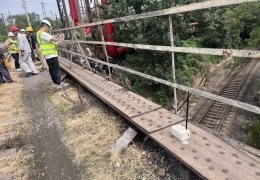 铁路桥梁混凝土桥面检测